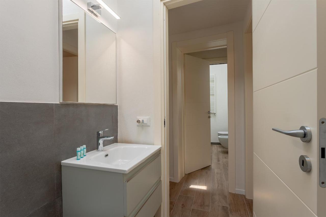 Piazza Dei Rossi Due View Apartment Флоренция Екстериор снимка